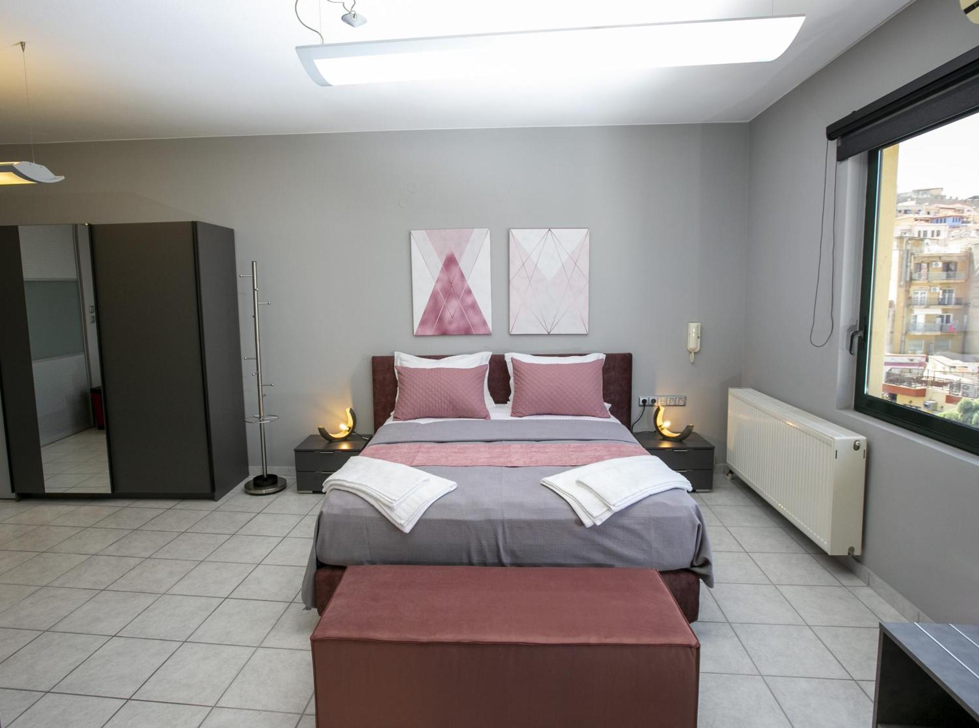 Castle View Luxury Apartment With Free Private Parking 卡瓦拉 外观 照片